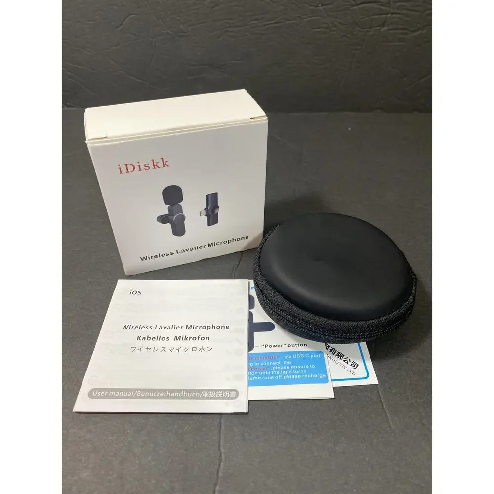 iDiskk Lavalier Wireless Microphone Audio Video Recording Mini Mic IPHONE NEW